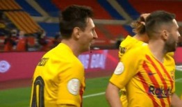 哪些娱乐新闻最受欢迎 每日大赛,揭秘最受欢迎娱乐新闻背后的秘密